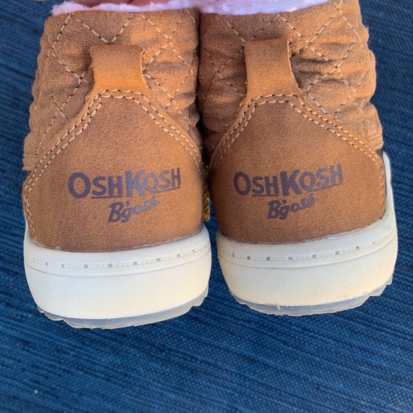 OSHKOSH Toddler Duck boot - Picture 3 of 7